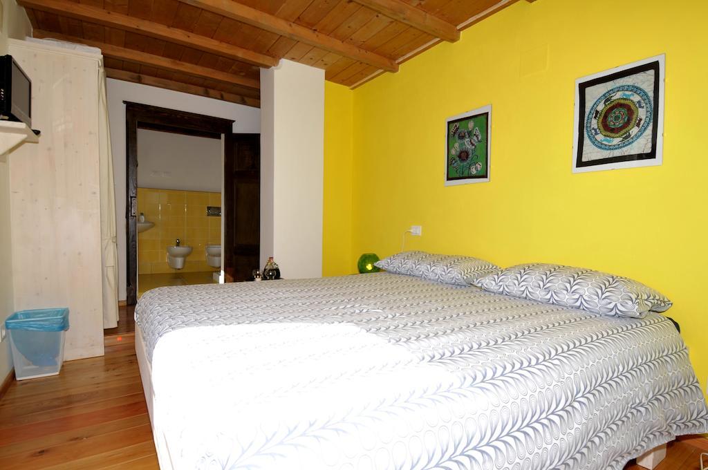 B&B Borgo Massovrana Castel di Casio ห้อง รูปภาพ