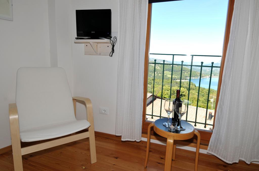 B&B Borgo Massovrana Castel di Casio ภายนอก รูปภาพ
